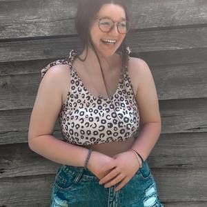 Meet your Posher, Samantha